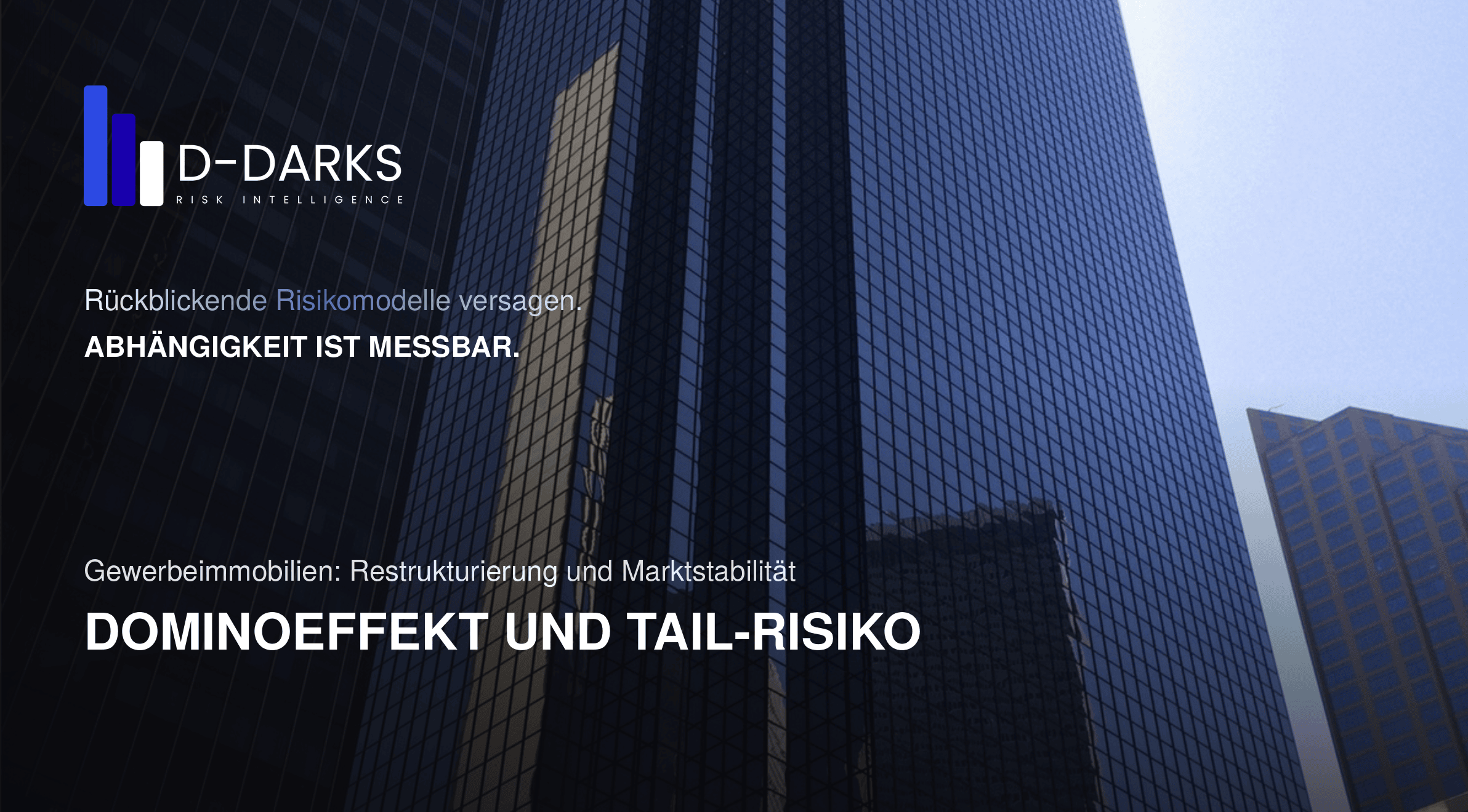 Titelbild zu Tail-Risiko in Gewerbeimmobilien, Bürohochhäuser mit verspiegelten Glasfassaden